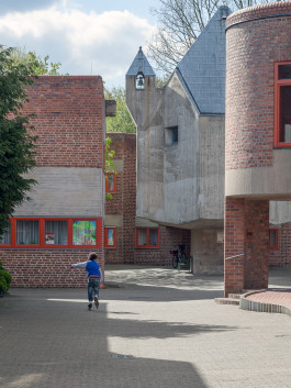 Altenzentrum St. Hildegardis, Gottfried Böhm