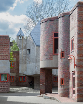 Altenzentrum St. Hildegardis, Gottfried Böhm